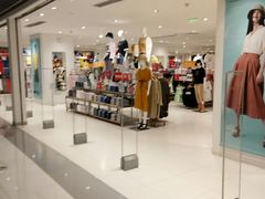 -优衣库(沈阳市府恒隆广场店)