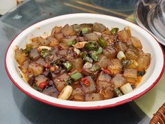 -都江堰石锅鱼