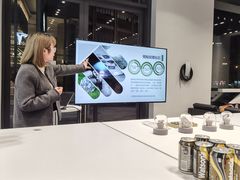 -TESLA 特斯拉(上海太古汇体验店)