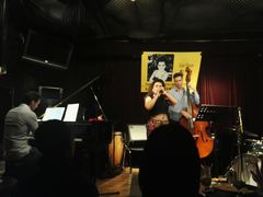 -东岸Cafe 爵士俱乐部