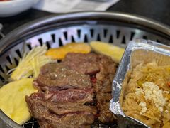 -草家酱蟹炭火烤肉店(珲春南路一店)