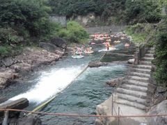 -安吉龙王山峡谷漂流