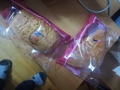 -红宝石·鲜奶小方·海派西点房(金杨店)