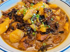 压锅笨鸡粉条-吾味小厨(沈阳梅江店)