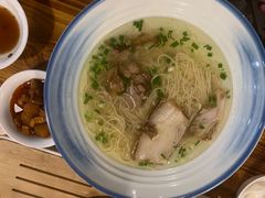-小龙酒家(桂平路店)