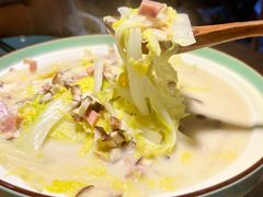 -九锅一堂酸菜鱼(学府凯德店)