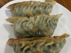 巴扎新疆风味牛肉煎饺-巴扎美食·新疆菜·西域歌舞表演餐厅(新疆大厦店)