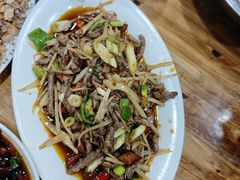 -九九牛肉馆(南山路店)