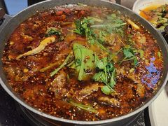 -万重锦·人文川菜馆(骡马市店)