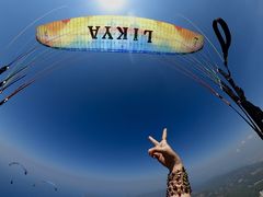 -费特希耶滑翔伞