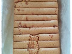 流心咸蛋黄蛋糕-汤姆大师傅鲜香牛肉饼(深圳保利文化广场店)
