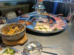 -哈哈碳都·牛肋条无限自助烤肉(台江万达店)