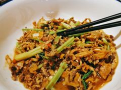 -逸兴楼·地道长沙菜(六沟垅店)