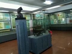 -海军上海博览馆