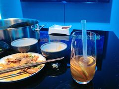 -唯爱KTV聚会餐厅(仙林东城汇店)