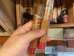 -雪茄客俱乐部(中骏世界城店)