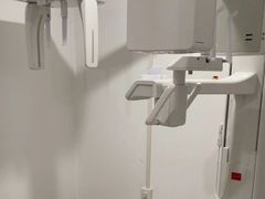 -维乐口腔(格林门诊长宁店)