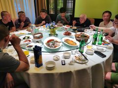 -龙咏记四季家福烤鸭中餐厅(滨湖店)