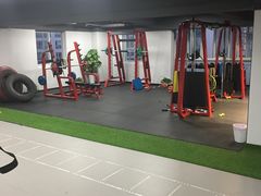 -越·健身工作室(华尔兹广场写字楼B栋店)