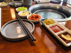 三料碟-石頭記榴莲烤肉(万达金街店)