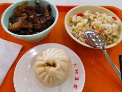 -六和餐饮(东城根店)