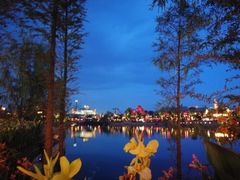 -七彩云南欢乐世界