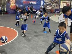 -东方启明星篮球培训(击掌校区)