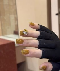 -U3美甲美睫沙龙