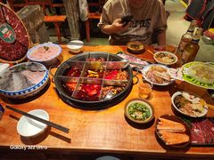 -周小明火锅(黑金冠社区店)