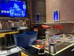 -蓝色派对KTV(聚然广场店)