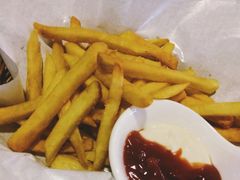 -百好乐宠物友好餐厅(朝外大街店)