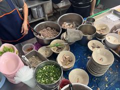 -榮泰米粉湯(Left Shop)