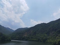 -怪潭漂流