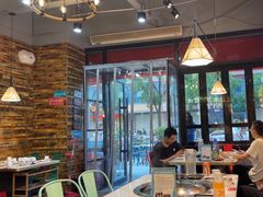 -哈尔滨烧烤·山河村铁锅炖(交大店)