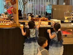 -圣丰索菲特·2 On 988 Café 自助餐厅