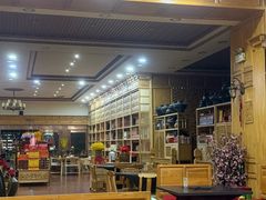 -三锅莊·牦牛肉火锅·香格里拉特色藏餐宴请餐厅(昆明创始店)