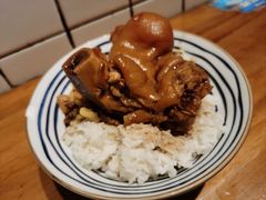 -红猪卤肉饭(大西洋美食城店)