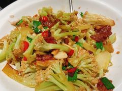 -千百味红餐厅·江西菜(绿地双子塔店)