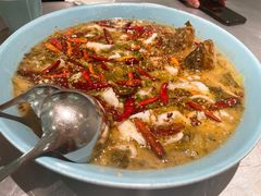 -姚姚酸菜鱼·金戈戈香港豉油鸡(喜荟城联名店)