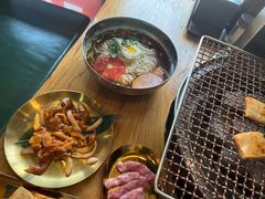 -合易泓烤肉·海肠捞饭(火车站店)