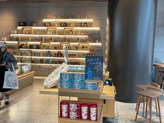 -星巴克臻选(济南恒隆店)