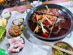 -正南齊北重庆老火锅(光华村直营店)