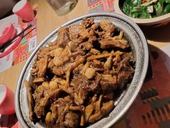 -丫丫厨娘·柠檬鸭(江南蓝鲸世界店)