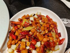 -万重锦·人文川菜馆(骡马市店)