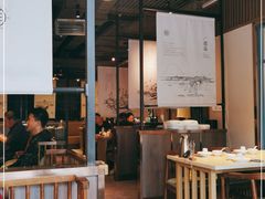 大堂-小船渔村•大连菜•大连焖鱼(黄河路店)