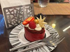 -上海和平饭店维克多咖啡厅 Victor's