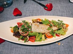 -弦月窗LUNETTE BY AMANDA(复兴路店)