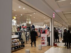 -优衣库(郑州丹尼斯大卫城店)