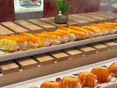 -涨巢·潮玩水疗局