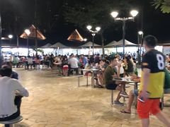 -纽顿熟食中心